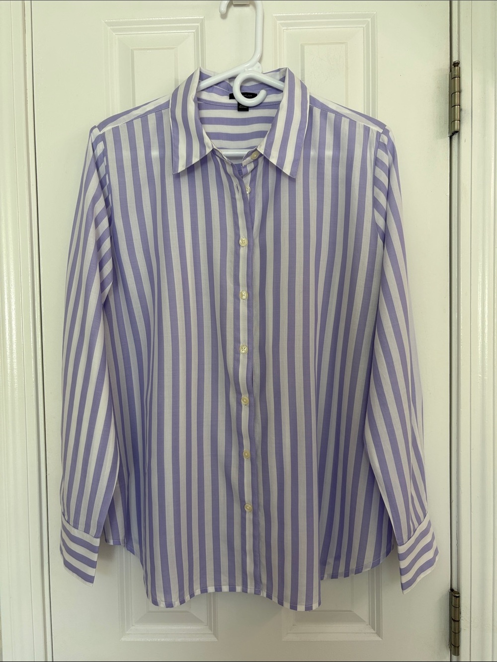 Ann Taylor Cotton Viscose Striped Lavender and White Button-Up Shirt